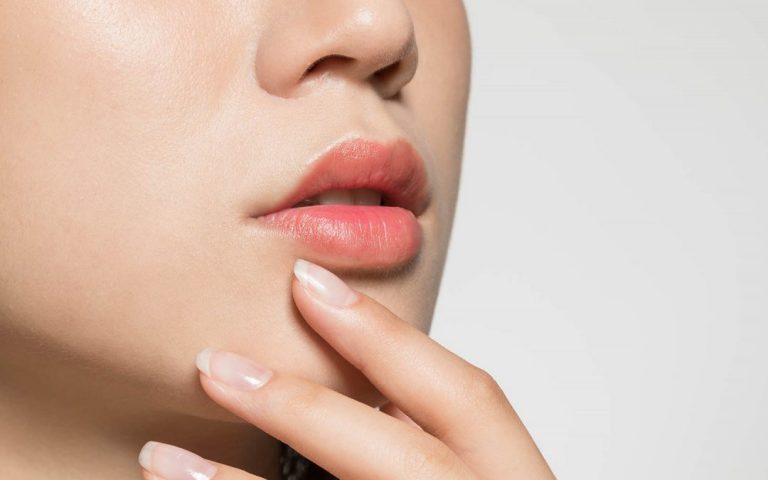 Cara Memerahkan Bibir Secara Alami