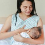 Menyusui Bayi Baru Lahir