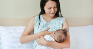 Menyusui Bayi Baru Lahir
